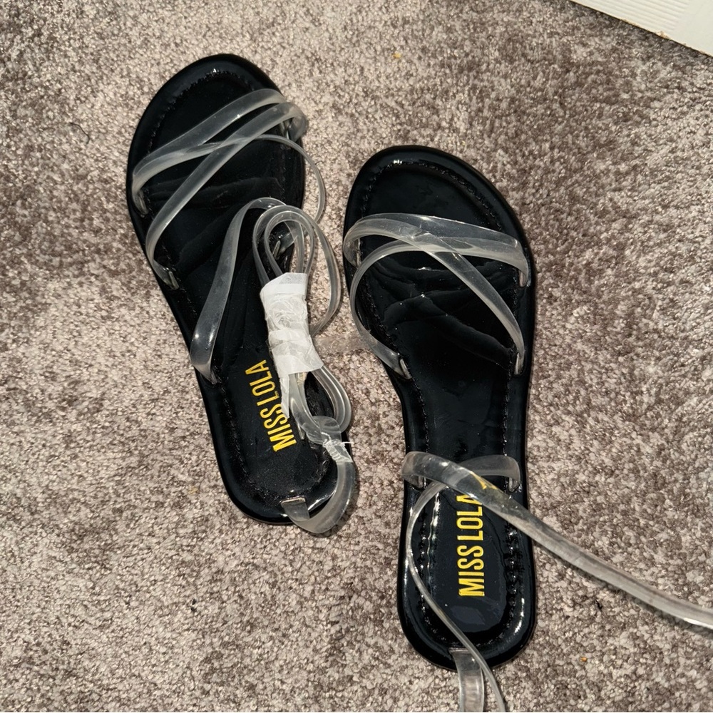 Miss Lola flat sandal size 6.5